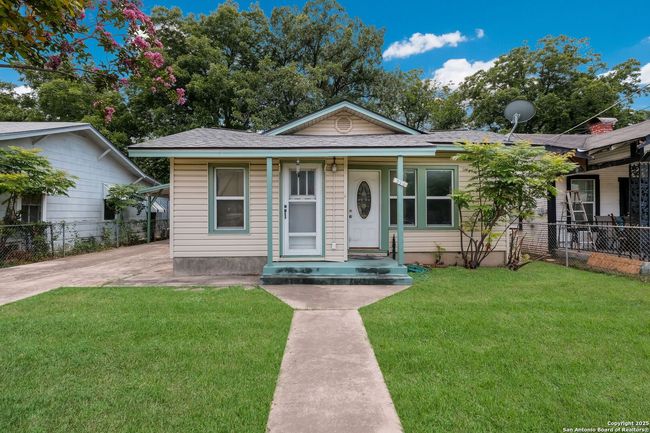 310 Mary St, House other with 3 bedrooms, 2 bathrooms and null parking in San Antonio TX | Image 5