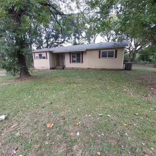 318 N Frost St, New Boston, TX, 75570-2518 | Card Image