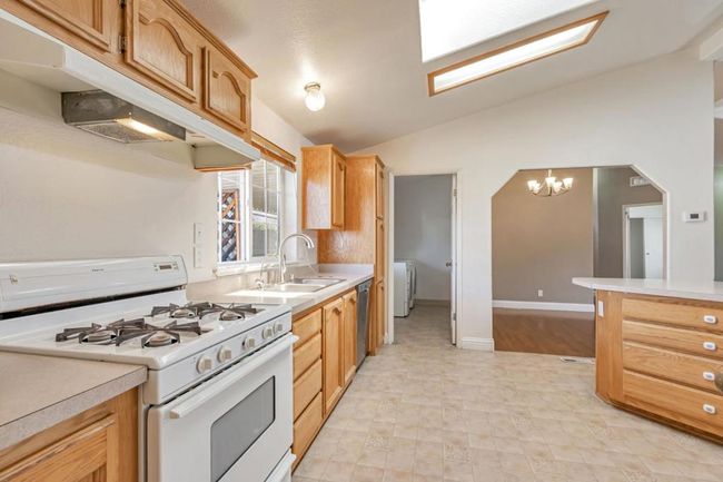 1220 Vienna Dr, Home with 5 bedrooms, 2 bathrooms and null parking in Sunnyvale CA | Image 14