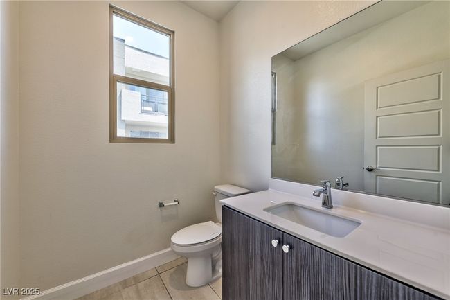 UNIT-211 - 11258 Essence Point Ave, Condo with 2 bedrooms, 2 bathrooms and null parking in Las Vegas NV | Image 4