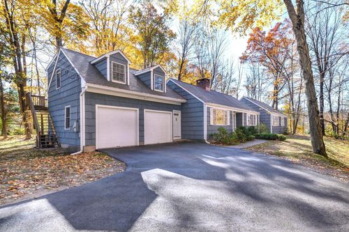 174 Barlow Mountain Road, Ridgefield, CT, 06877 | Card Image