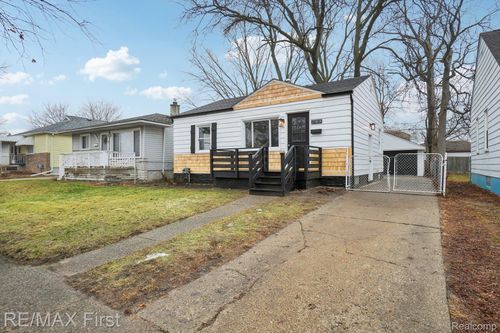 23818 Tawas Ave, Hazel Park, MI, 48030-2741 | Card Image