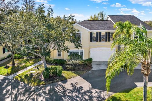 3511 Heards Ferry Dr, TAMPA, FL, 33618-2922 | Card Image