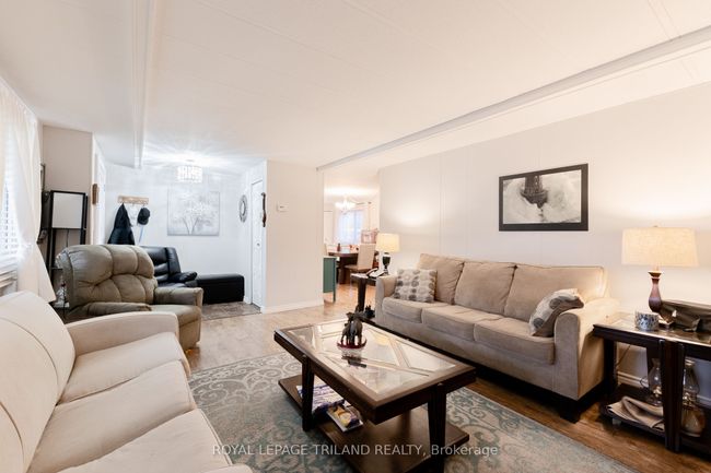 265 Pebble Beach Pky, House other with 2 bedrooms, 2 bathrooms and 2 parking in Grand Bend ON | Image 12