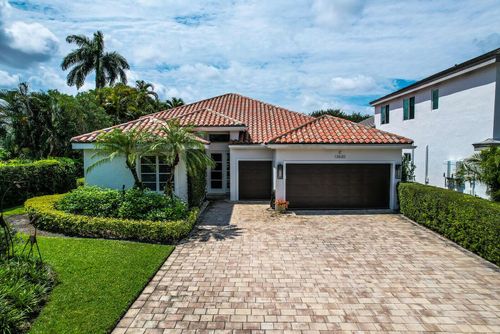 13620 Verde Dr, Palm Beach Gardens, FL, 33410-1240 | Card Image