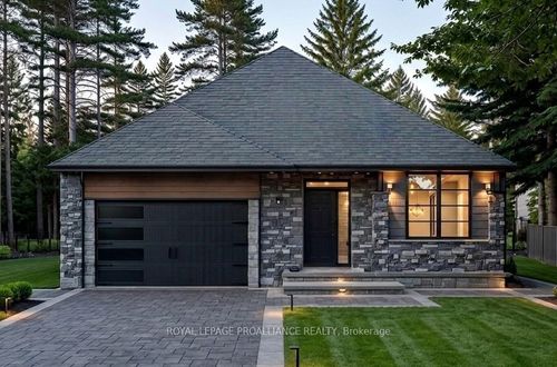 32 Deerview Drive, Quinte West, ON, K8V5P4 | Card Image