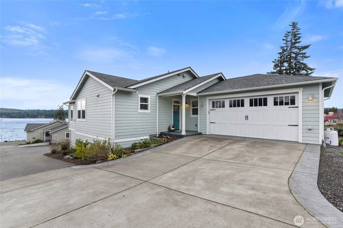 17588 Fjord Dr Ne, Poulsbo, WA, 98370-7092 | Card Image