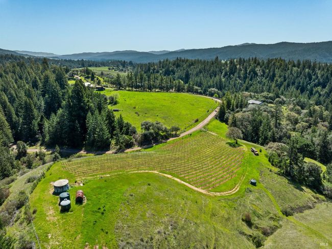 1550 Guntley Rd, House other with 3 bedrooms, 2 bathrooms and 4 parking in Philo CA | Image 5