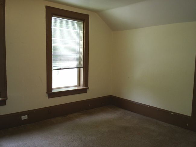 Unit 1 upstairs bedroom #2 non-conforming / no closet | Image 20