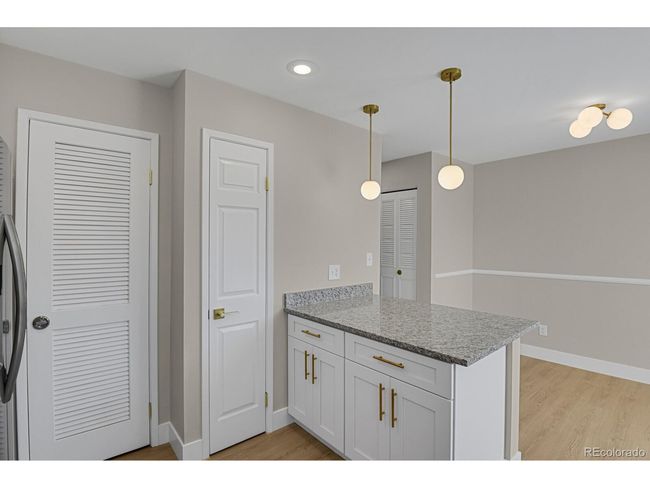 5665 S Lowell Blvd, Townhouse with 2 bedrooms, 2 bathrooms and null parking in Littleton CO | Image 11