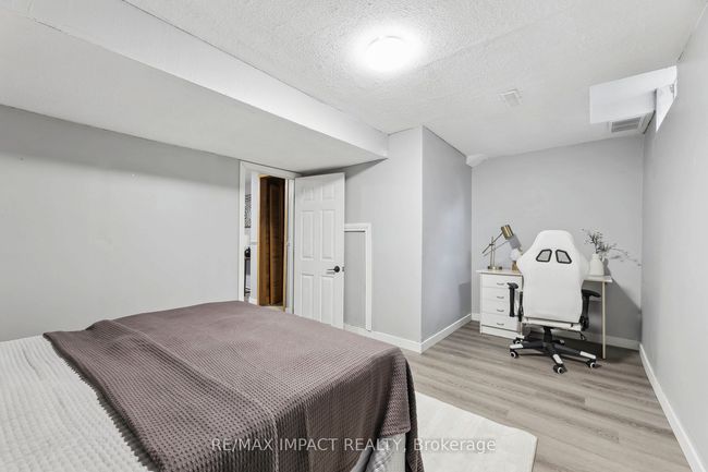 27 Prout Dr, House other with 4 bedrooms, 2 bathrooms and 6 parking in Bowmanville ON | Image 32