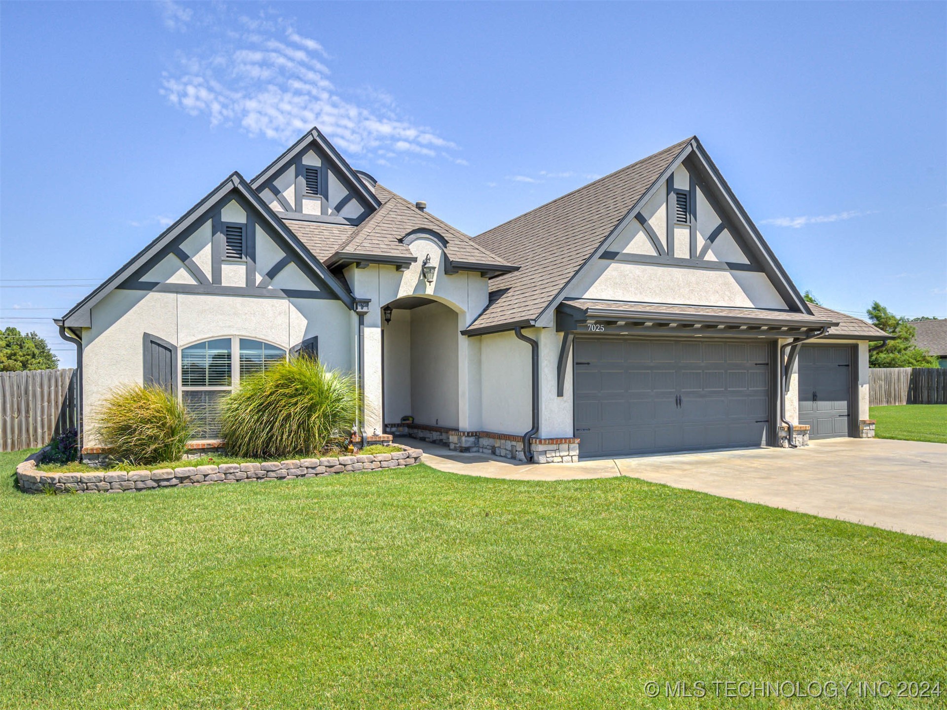 145th St, Collinsville, OK 74021