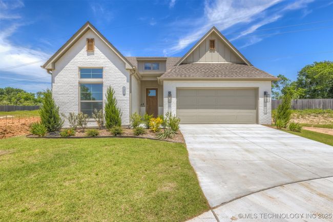 1331 N Beech St, House other with 3 bedrooms, 2 bathrooms and null parking in Broken Arrow OK | Image 56