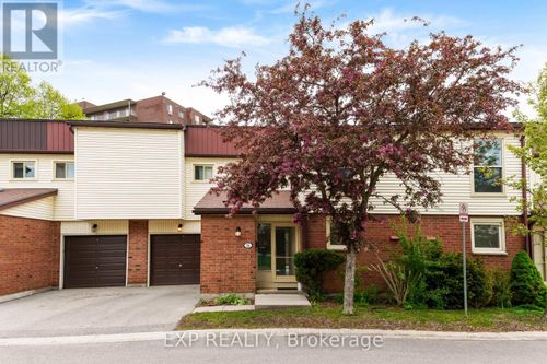 26-770 Fanshawe Park Road E, London North (North C), ON, N5X1L1 | Card Image