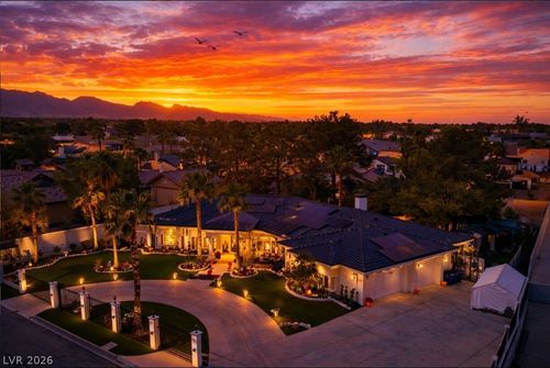 7360 Darby Ave, Las Vegas, NV, 89117-3233 | Card Image