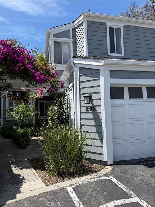 208-208 Santa Rosa Ct, Laguna Beach, CA, 92651-4425 | Card Image