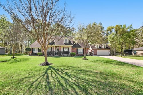 1106 Commons Waterway Dr, Huffman, TX, 77336-3275 | Card Image