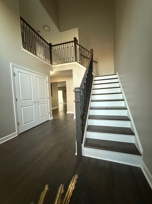 16714 Westwind Dr, Tinley Park, IL, 60477-2763 | Card Image