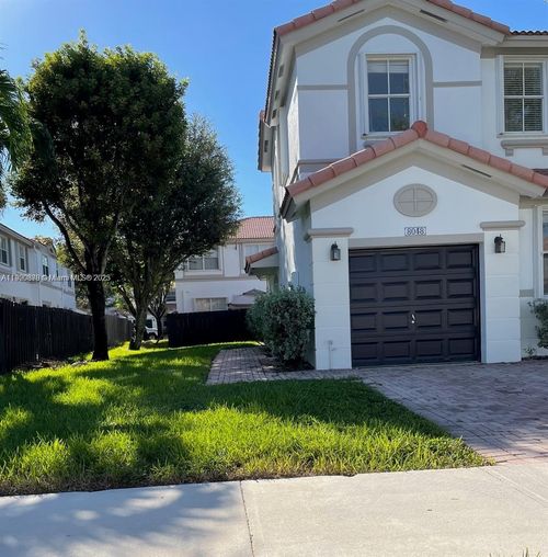 8048 Nw 108th Ct, Doral, FL, 33178-6039 | Card Image