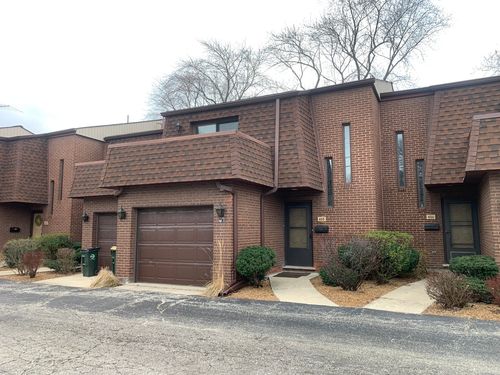 408 S Dee Rd, Park Ridge, IL, 60068-3738 | Card Image