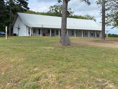 3089 Little Rock Rd, Rose Bud, AR, 72137-9524 | Card Image