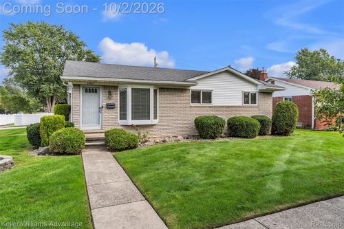 14815 Maywood St, Southgate, MI, 48195-2541 | Card Image