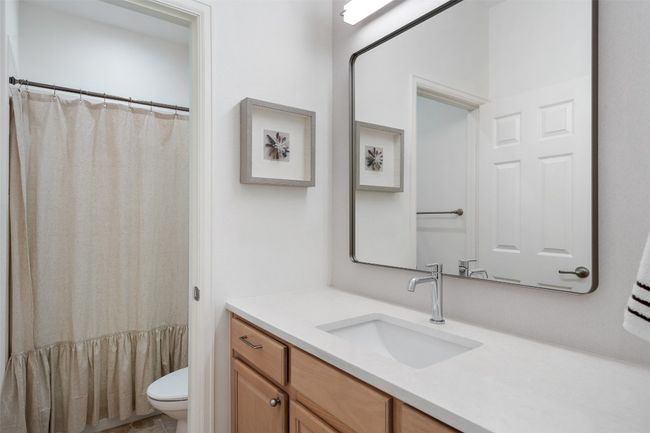 Full bath with toilet and vanity | Image 30