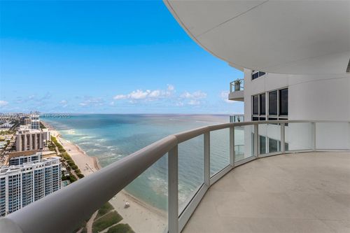 11-6365 Collins Ave, Miami Beach, FL, 33141-9620 | Card Image