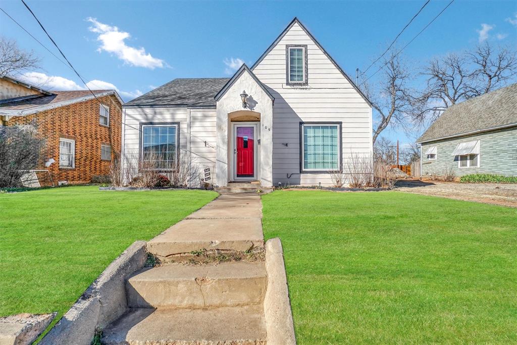 Tyler St, Mangum, OK 73554
