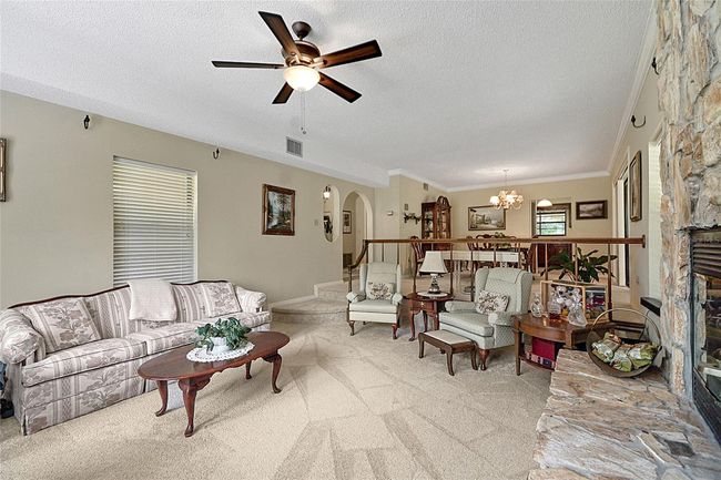 4814 Griffin View Dr, House other with 3 bedrooms, 3 bathrooms and null parking in LADY LAKE FL | Image 13
