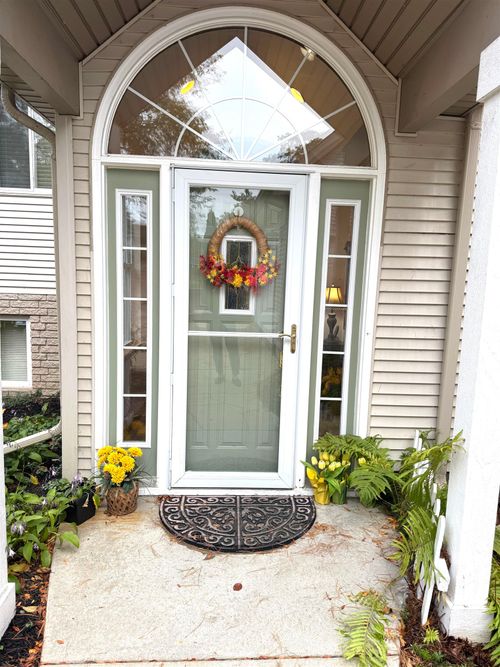 11030 White Lake Rd, Fenton, MI, 48430-2476 | Card Image