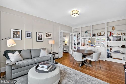604-1661 Crescent Pl Nw, Washington, DC, 20009-4050 | Card Image