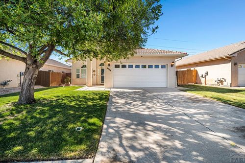 4724 Applecrest Dr, Pueblo, CO, 81005-5557 | Card Image