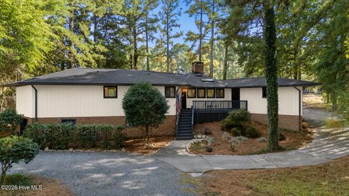 40 Inverness Rd, Pinehurst, NC, 28374-8312 | Card Image