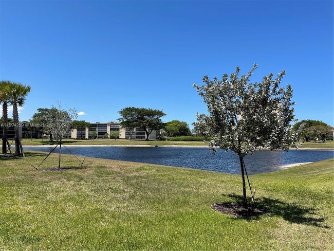 14492 Highland Center Way, Home with 3 bedrooms, 2 bathrooms and null parking in Delray Beach FL | Image 37