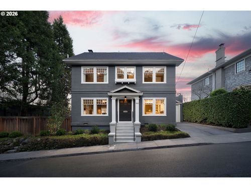 840 Nw Summit Ave, Portland, OR, 97210 | Card Image
