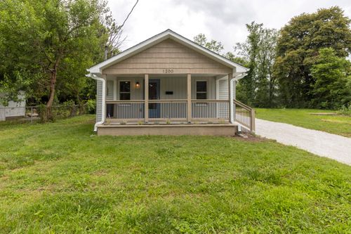 1200 N Clifton Ave, Springfield, MO, 65802-1395 | Card Image