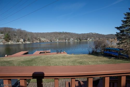 5 Marine Ter, Sparta, NJ, 07871-1219 | Card Image