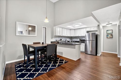 46-1465 Heritage Lndg, Saint Charles, MO, 63303-8481 | Card Image