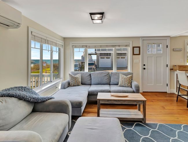 65 Holbrook Ave, House other with 1 bedrooms, 2 bathrooms and 4 parking in Hull MA | Image 5