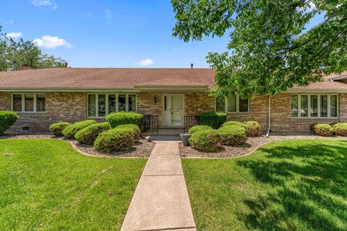52-10851 Minnesota Ct, Orland Park, IL, 60467-9341 | Card Image