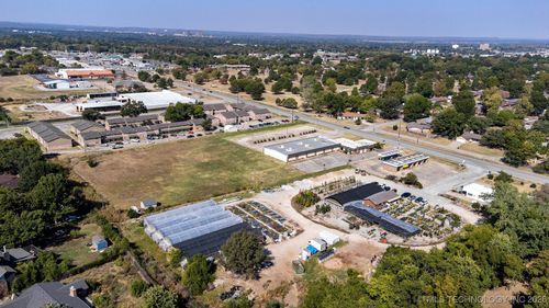 4605 Nowata Rd, Bartlesville, OK, 74006-5724 | Card Image