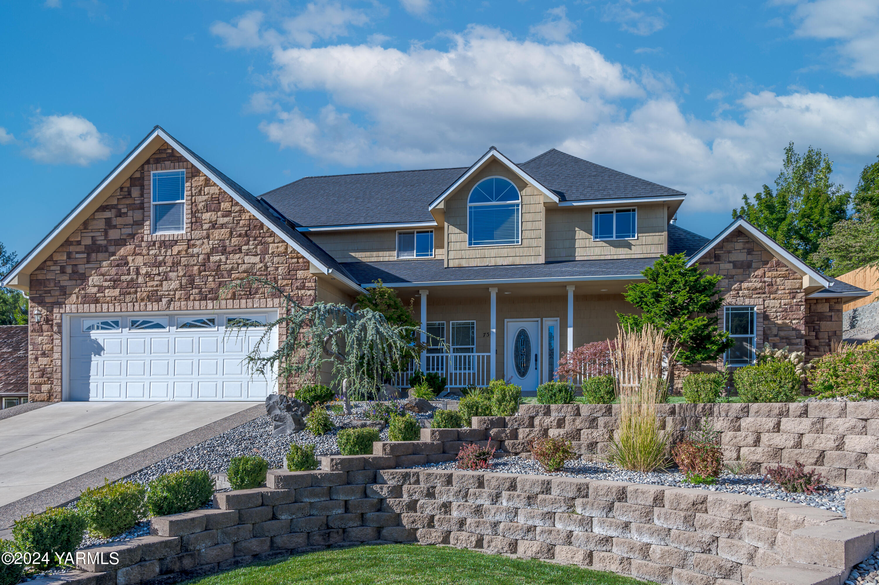 Lincoln Estates Dr, Yakima, WA 98908