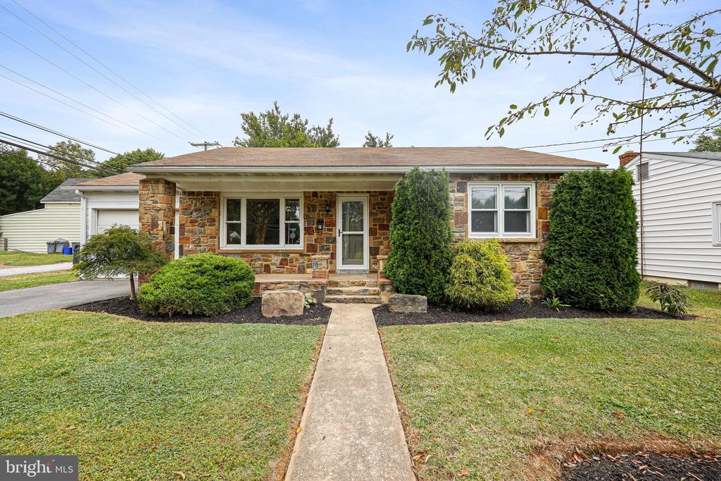 Monroe St, Westminster, MD 21157