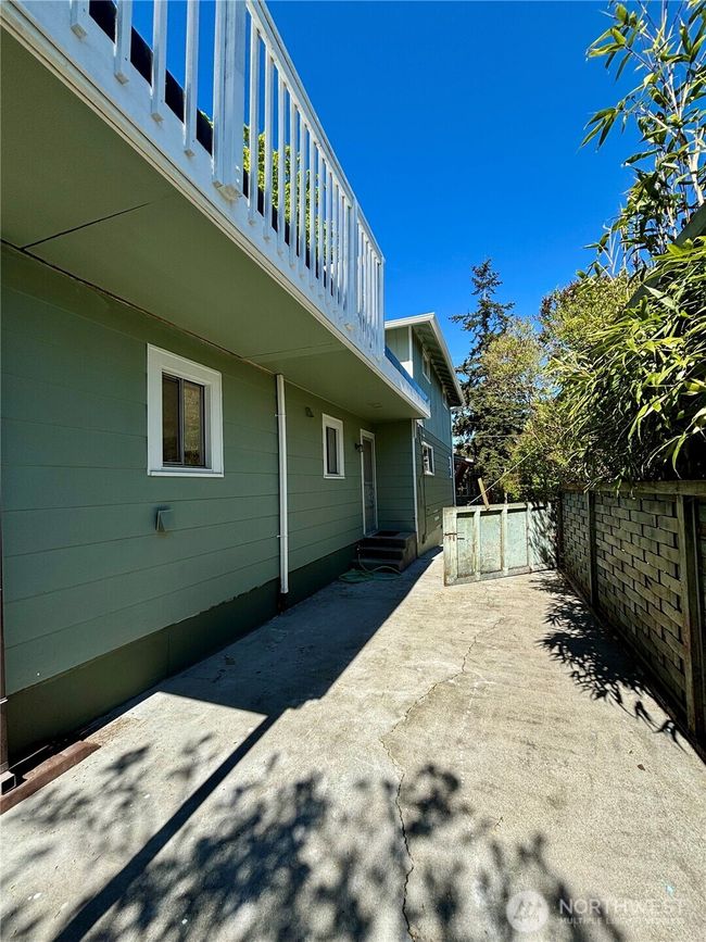 1145 Blaine St, House other with 3 bedrooms, 2 bathrooms and null parking in Port Townsend WA | Image 5