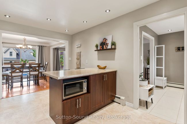 232 4th Ave, House other with 4 bedrooms, 3 bathrooms and 4 parking in Hanover ON | Image 15