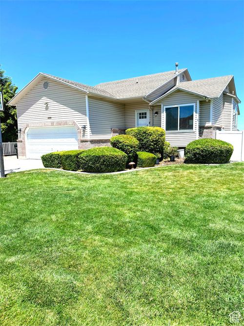 4086 Wind River Dr, West Jordan, UT, 84088-2379 | Card Image