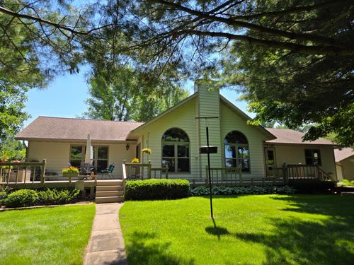 18743 Shoreview Dr, Deerwood, MN, 56444-8462 | Card Image