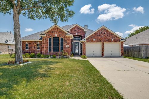 6205 Snow Ridge Ct, Arlington, TX, 76018-3163 | Card Image