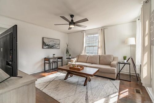 3414 N Magnolia St, North Little Rock, AR, 72116-8706 | Card Image